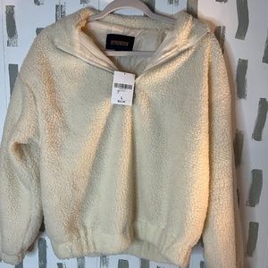 F21 sherpa pull over